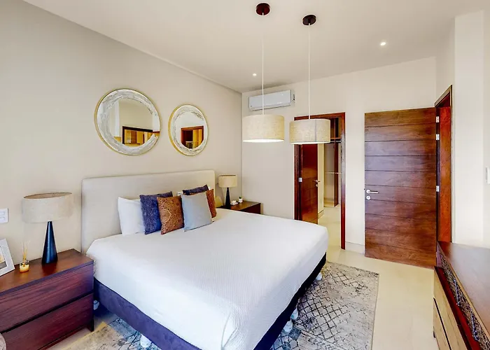 Stunning 3 Bedroom - Pool - Awesome Amenities Cabo San Lucas