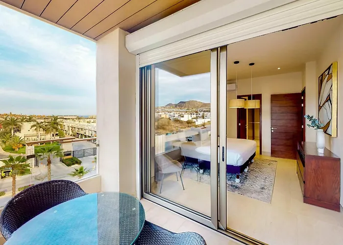 Stunning 3 Bedroom - Pool - Awesome Amenities Сasa de vacaciones Cabo San Lucas